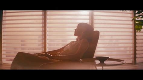 Hunter Douglas TV Spot, 'Feel Light Transformed'