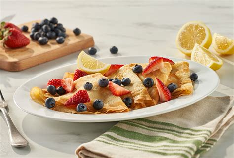 IHOP Fresh Berry Crepes