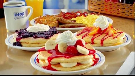 IHOP TV Commercial 'Signature Pancakes'