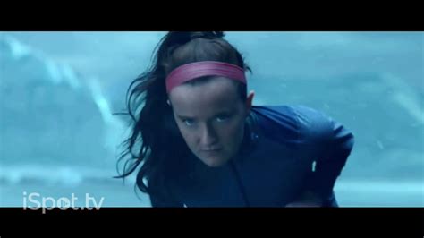 Icy Hot Dry Spray TV Spot, 'Contrast Therapy' Featuring Rose Lavelle featuring Rose Lavelle