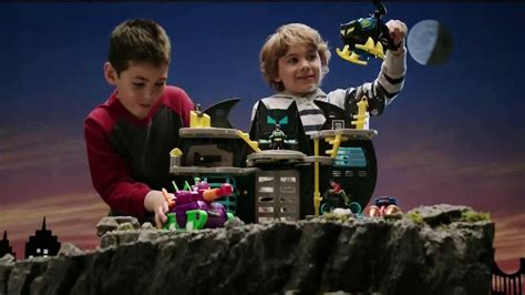 Imaginext Batcave TV Spot, 'Joker Tank'