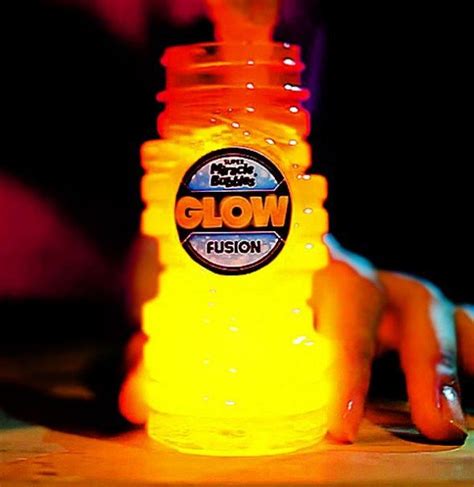 Imperial Toy Super Miracle Bubbles Glow Fusion logo