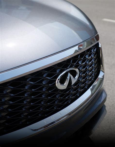 Infiniti QX60 logo