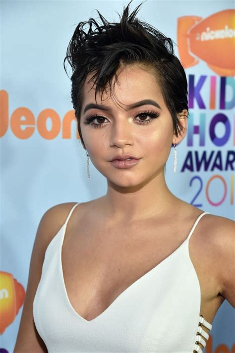 Isabela Moner photo