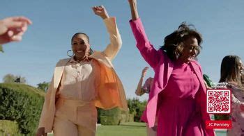 JCPenney TV Spot, 'Somos familia' canción de Sister Sledge created for JCPenney