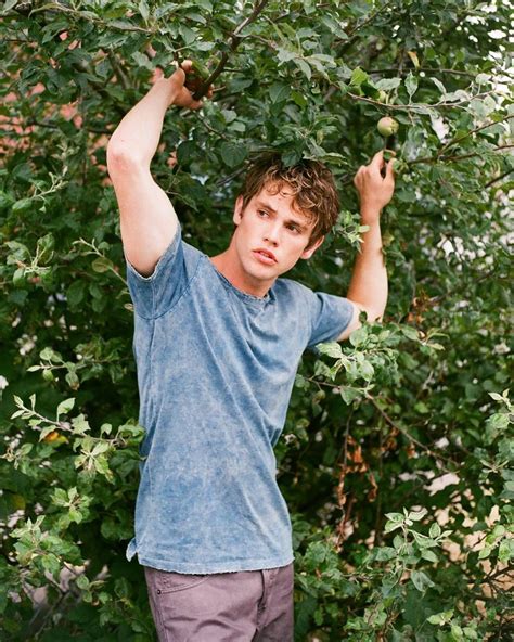 Jedidiah Goodacre photo