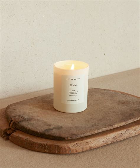 Jenni Kayne Cedar Candle logo