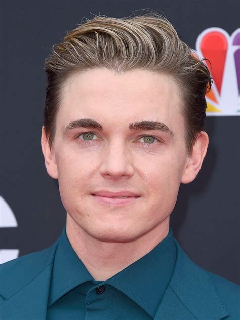 Jesse McCartney photo