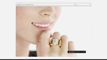 JewelMint TV Spot, 'Jewelry is the Outfit'