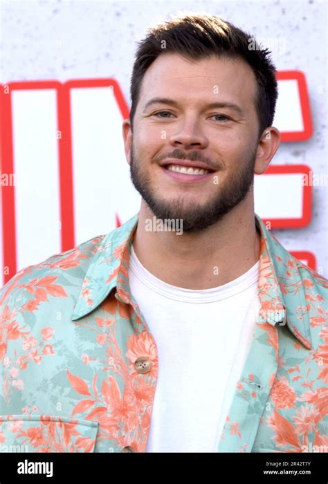 Jimmy Tatro photo