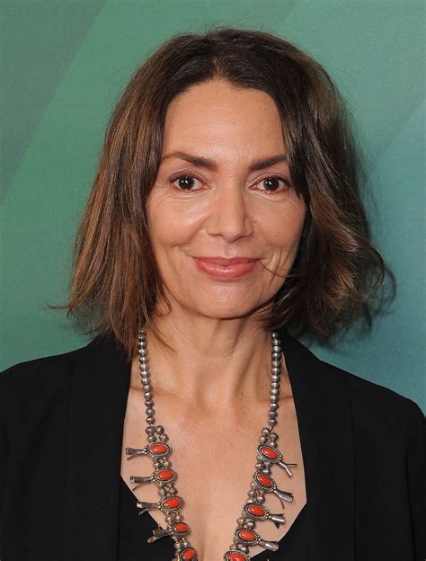 Joanne Whalley photo