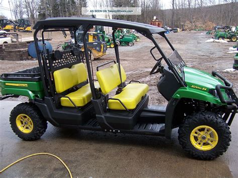 John Deere Gator XUV 550 S4