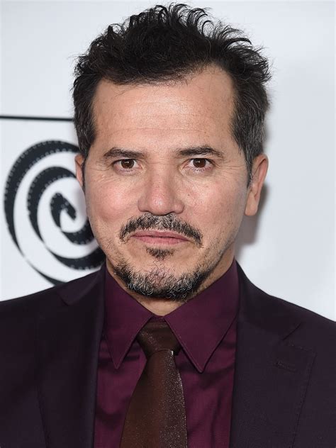 John Leguizamo photo