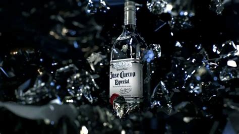 Jose Cuervo Especial Silver TV commercial - Arriba