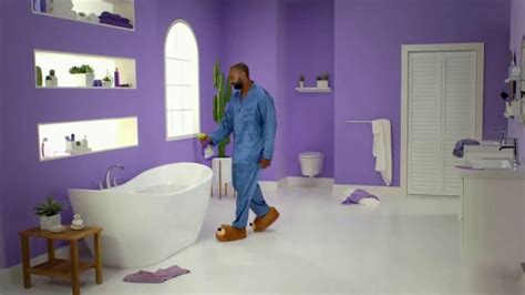 Kaboom With OxiClean TV Spot, 'Bathroom Dance Party' featuring Jon Armond