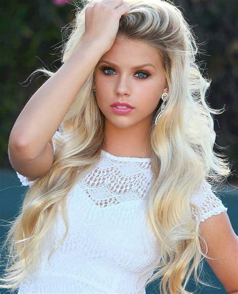 Kaylyn Slevin photo