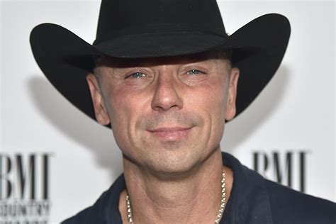 Kenny Chesney photo