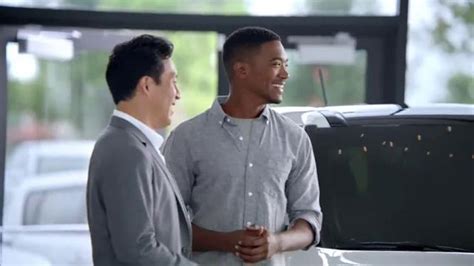 Kia Holidays on Us Sales Event TV Spot, 'Optima & Sorento: Black Friday' featuring Jaime Collaco