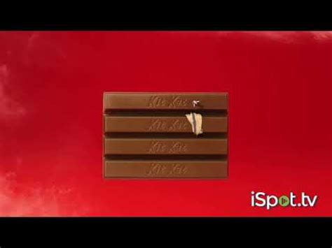 KitKat TV Spot, 'Skydiving' featuring Johnny Brockman