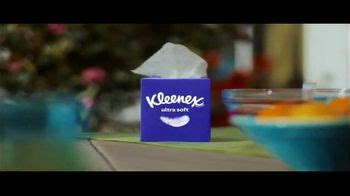 Kleenex TV Spot, 'Que vengan las flores'