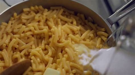 Kraft Macaroni & Cheese Shapes TV commercial - Spectator