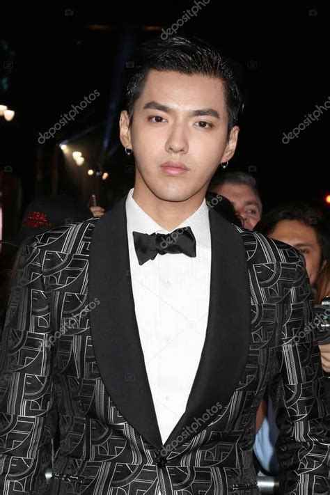 Kris Wu photo