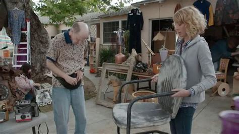 Krylon COVERMAXX TV Spot, 'Yard Sale Hijack: Old Chair'