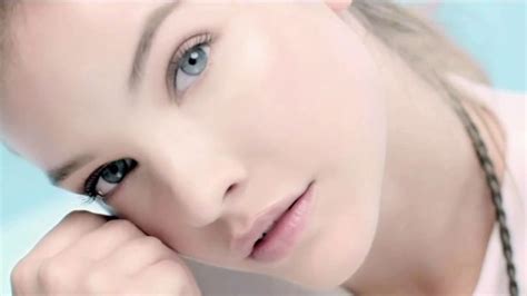 L'Oreal Paris Hydra Genius TV Spot, 'Fresh Face' Featuring Barbara Palvin created for L'Oreal Paris Skin Care