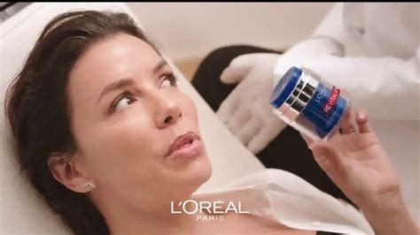 LOreal Paris Revitalift Pressed Night Cream TV commercial - Good News