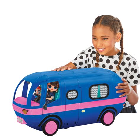 L.O.L. Surprise! O.M.G. 4-in-1 Glamper Fashion Camper TV commercial - 55 Surprises