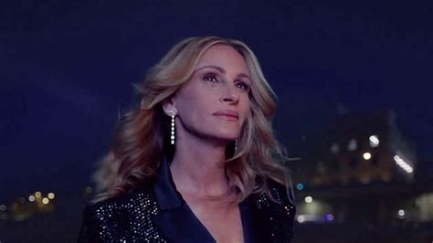 Lancôme La Vie Est Belle TV Spot, 'Haz bella tu vida' con Julia Roberts, canción de Mina Tindle created for Lancôme Fragrances