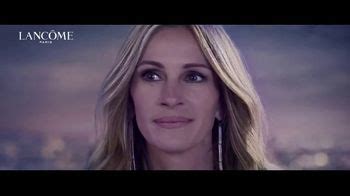 Lancôme Oui La Vie Est Belle TV commercial - Brilla: regalo gratis con Julia Roberts, canción de Josef Salvat