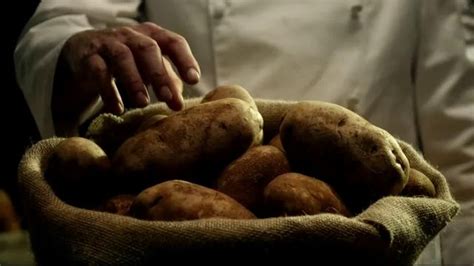 Lay's Kettle Cooked TV Spot, 'Lay's Kitchen' featuring Jack Pitchon