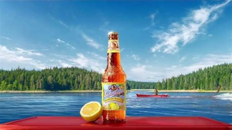 Leinenkugel's Summer Shandy TV Spot, 'Canoe Skier'