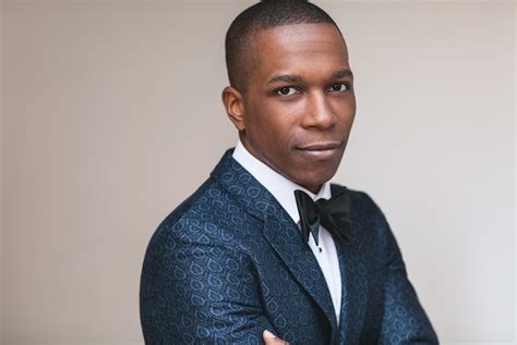 Leslie Odom, Jr. photo