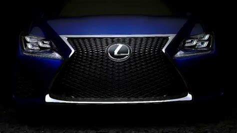 Lexus RC F TV Spot, 'Man Who Flexes'