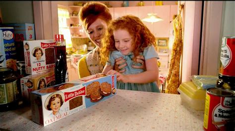 Little Debbie Oatmeal Creme Pies TV Spot, 'Tradition' featuring Beckett Rogers