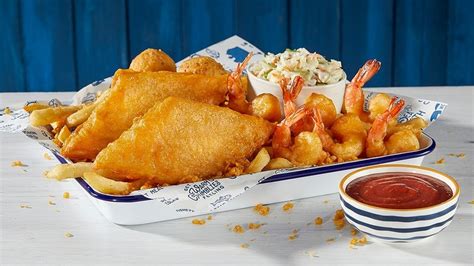 Long John Silver's Variety Platter Fish and Shrimp logo