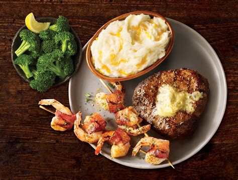 Longhorn Steakhouse Center Cut Sirloin & Bacon Wrapped Shrimp tv commercials