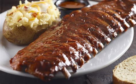 Longhorn Steakhouse Fire-Grilled Full-Rack Baby Back Ribs tv commercials