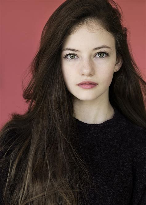 Mackenzie Foy photo