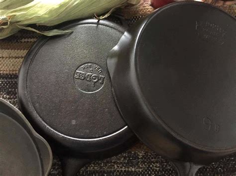 Made In Cookware Roasting Pan logo