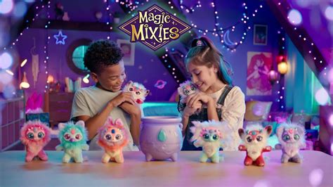 Magic Mixies Color Surprise Magic Cauldron TV Spot, 'Color Changing Magic'