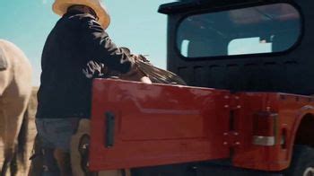 Mahindra Roxor TV commercial - Hay Bale Balling: $750 Cash Back