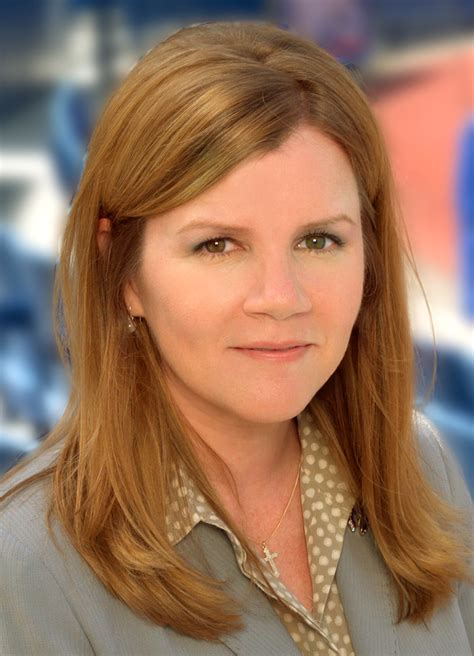 Mare Winningham photo