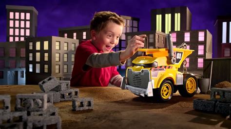 Matchbox Wrecky the Wrecking Buddy Truck TV Spot, 'Dump it Out'