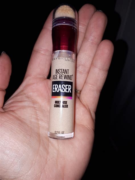 Maybelline New York Instant Age Rewind Eraser logo