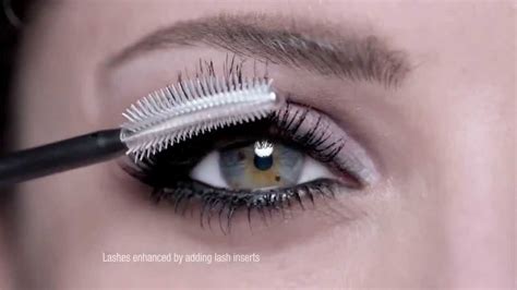 Maybelline New York Lash Sensational Mascara TV Spot, 'Full Fan Effect' featuring Tia Texada