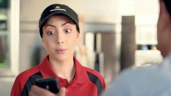 McDonald's TV Spot, 'Mensajes de Texto' featuring Daniel Castro