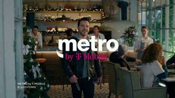 Metro by T-Mobile TV commercial - Más ahorros: teléfonos 5G con Luis Fonsi